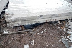 Днепровский район: мужчину погребла железобетонная плита (ФОТО, ВИДЕО)