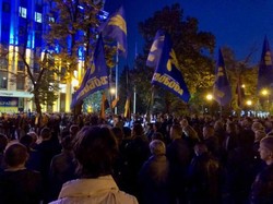 «Нет капитуляции»: В Днепре протестовали против подписания «формулы Штайнмайера» в Минске (ФОТО)